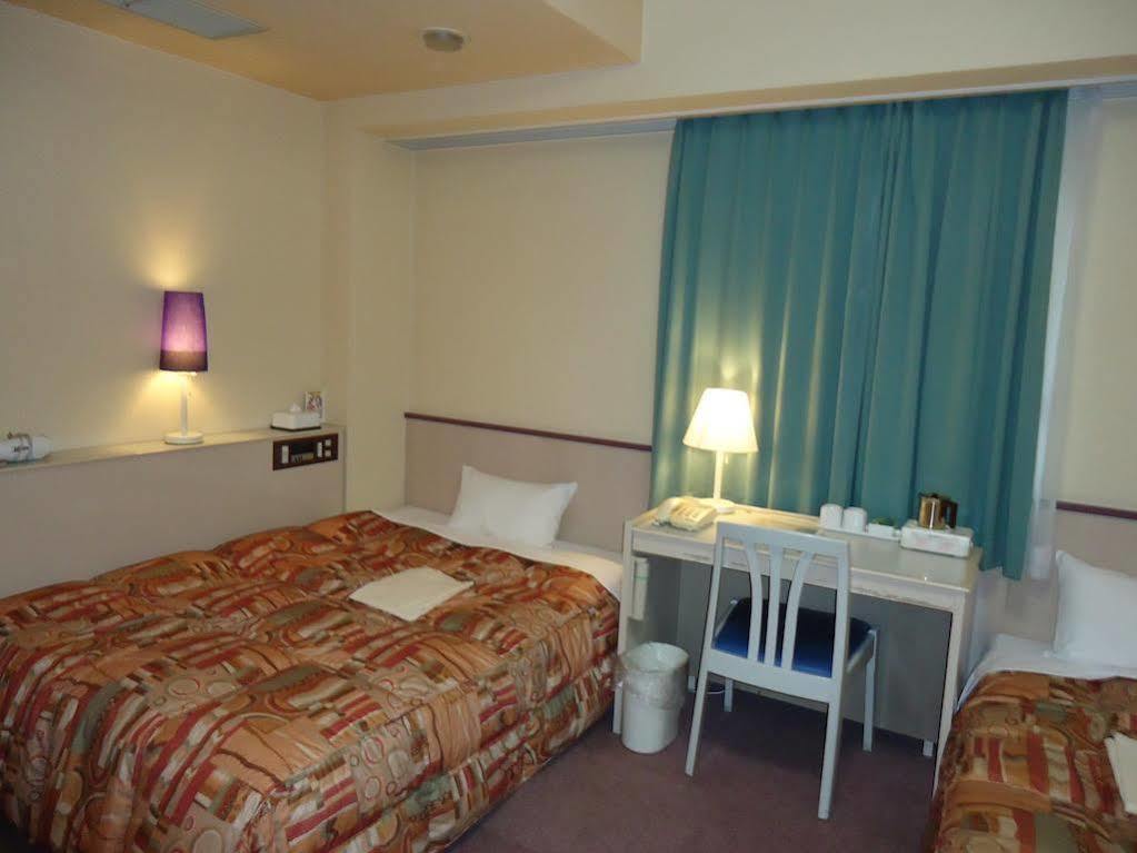 Hotel 1-2-3 Tennoji Teradacho Osaka Bagian luar foto