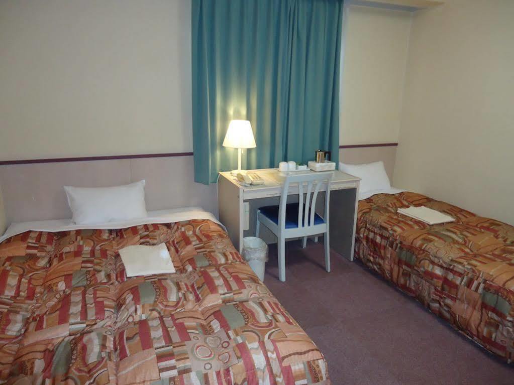 Hotel 1-2-3 Tennoji Teradacho Osaka Bagian luar foto