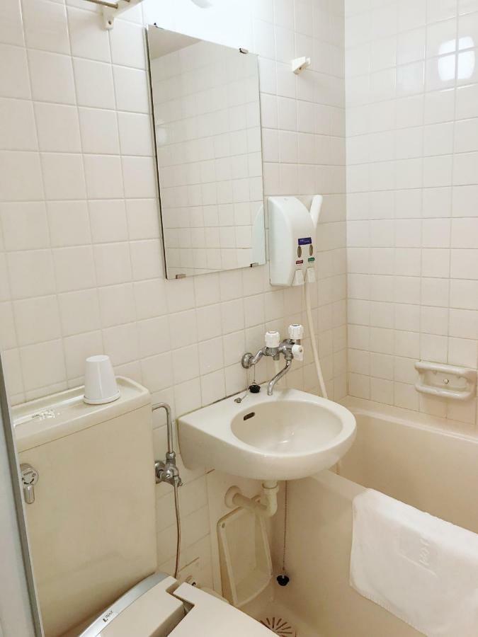 Hotel 1-2-3 Tennoji Teradacho Osaka Bagian luar foto